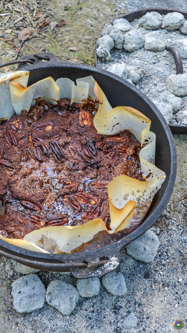 37-dutch-oven-dessert-recipes-for-camping-trips