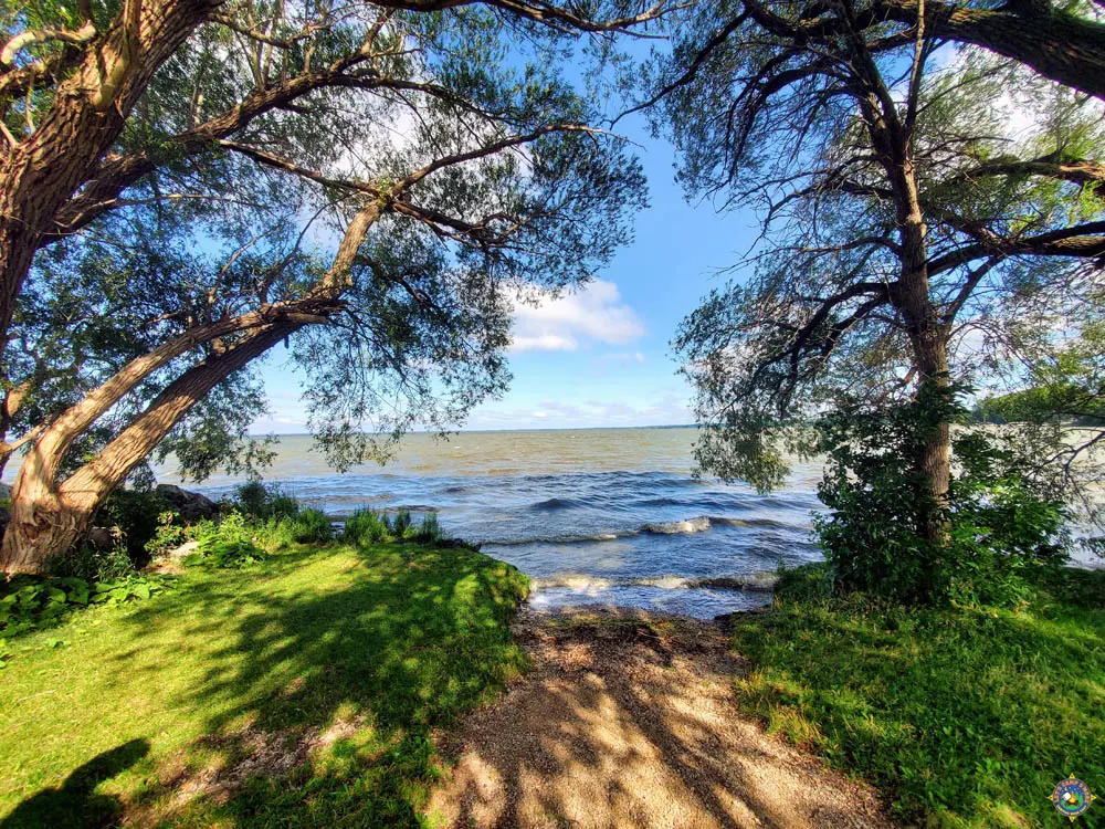 lakeside view of Lake Winnebago in Wisconsin
